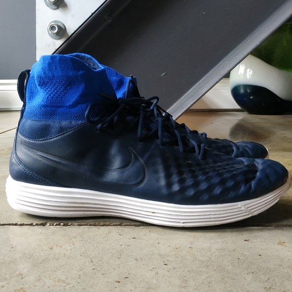 2/$80 Nike Lunar Magista II Flyknit - Picture 2 of 8